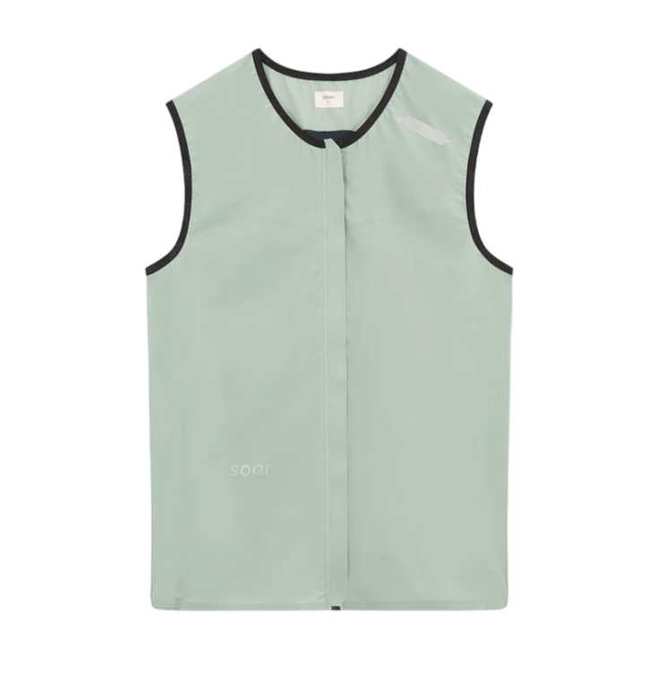 Soar Lightweight Gilet - The Running Bubble