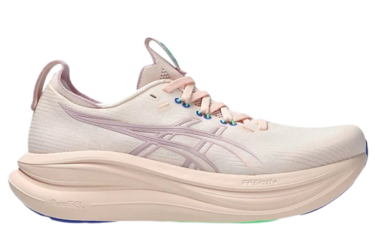 Asics Gel Nimbus  28 Ladies.
